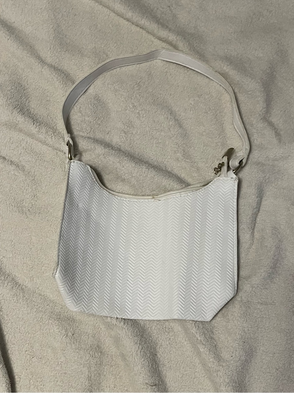 SHEIN White Chevron Shoulder Bag